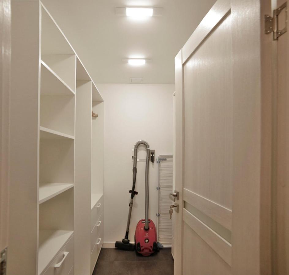 Great Location, Stylish Apartment Jūrkalne Exteriör bild